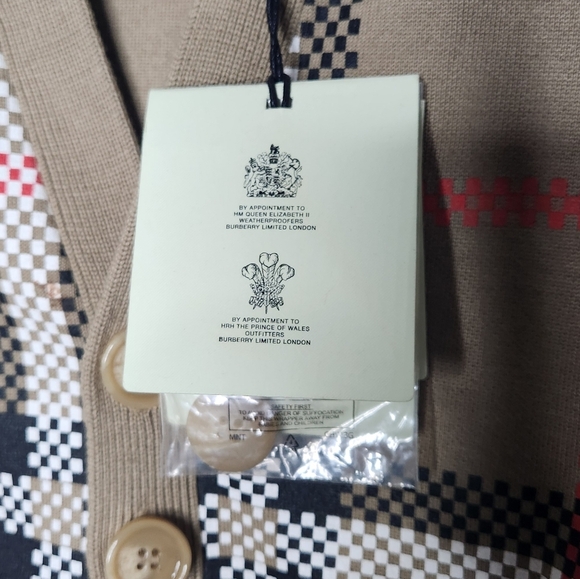 Burberry Boy's Johnny Check-Print Wool Sweater NWT - Picture 7 of 8